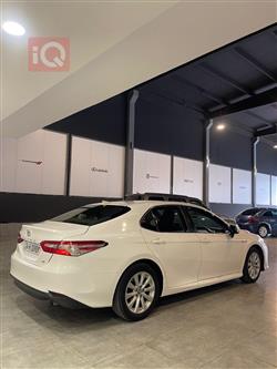 تۆیۆتا کامری